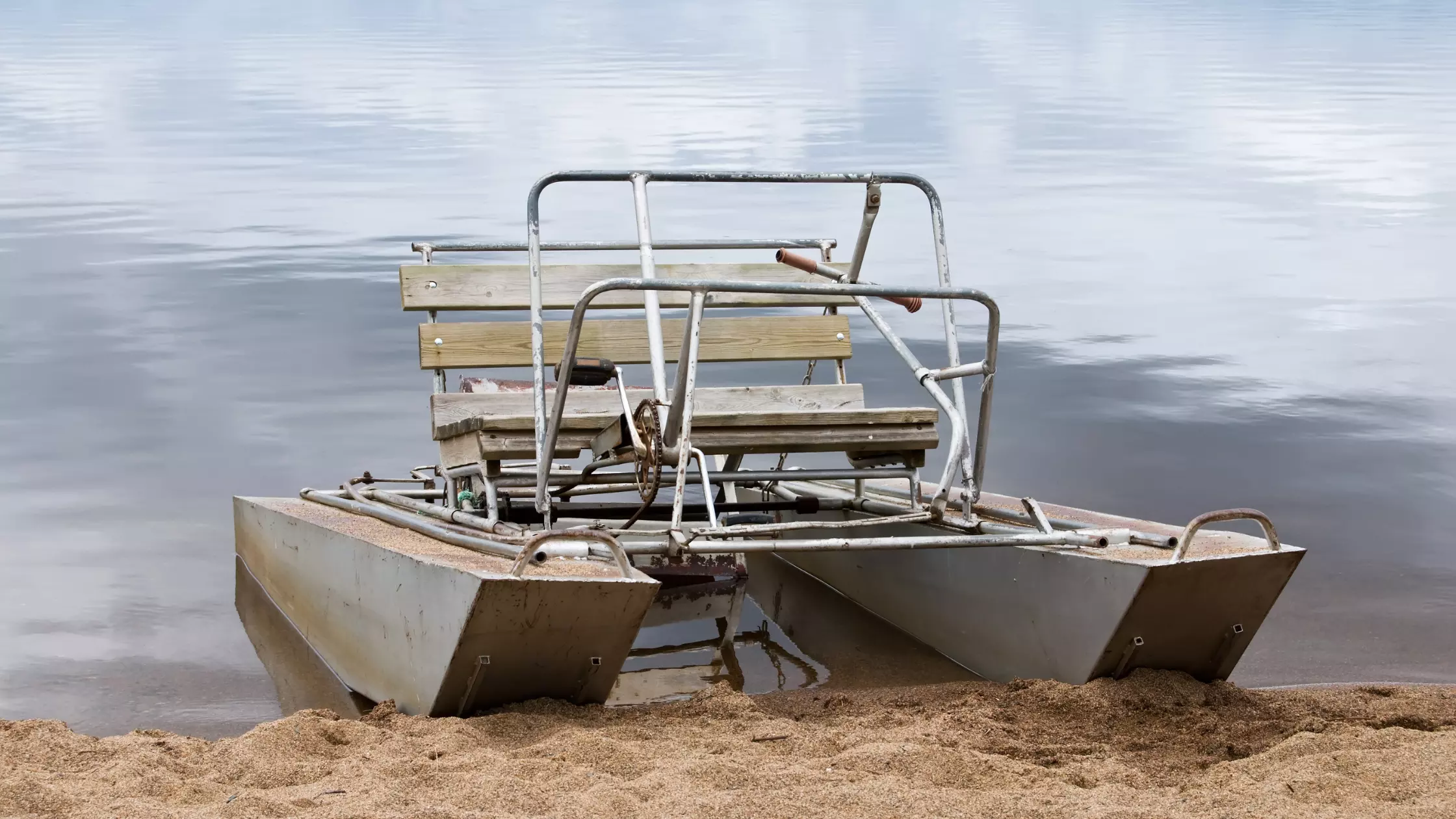 Pedal Boat Vs Paddle Boat- Brief Comparison In 2023