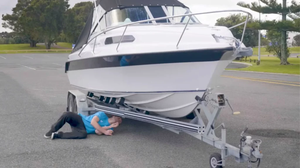 Why You Should Use A Pontoon Boat Trailer